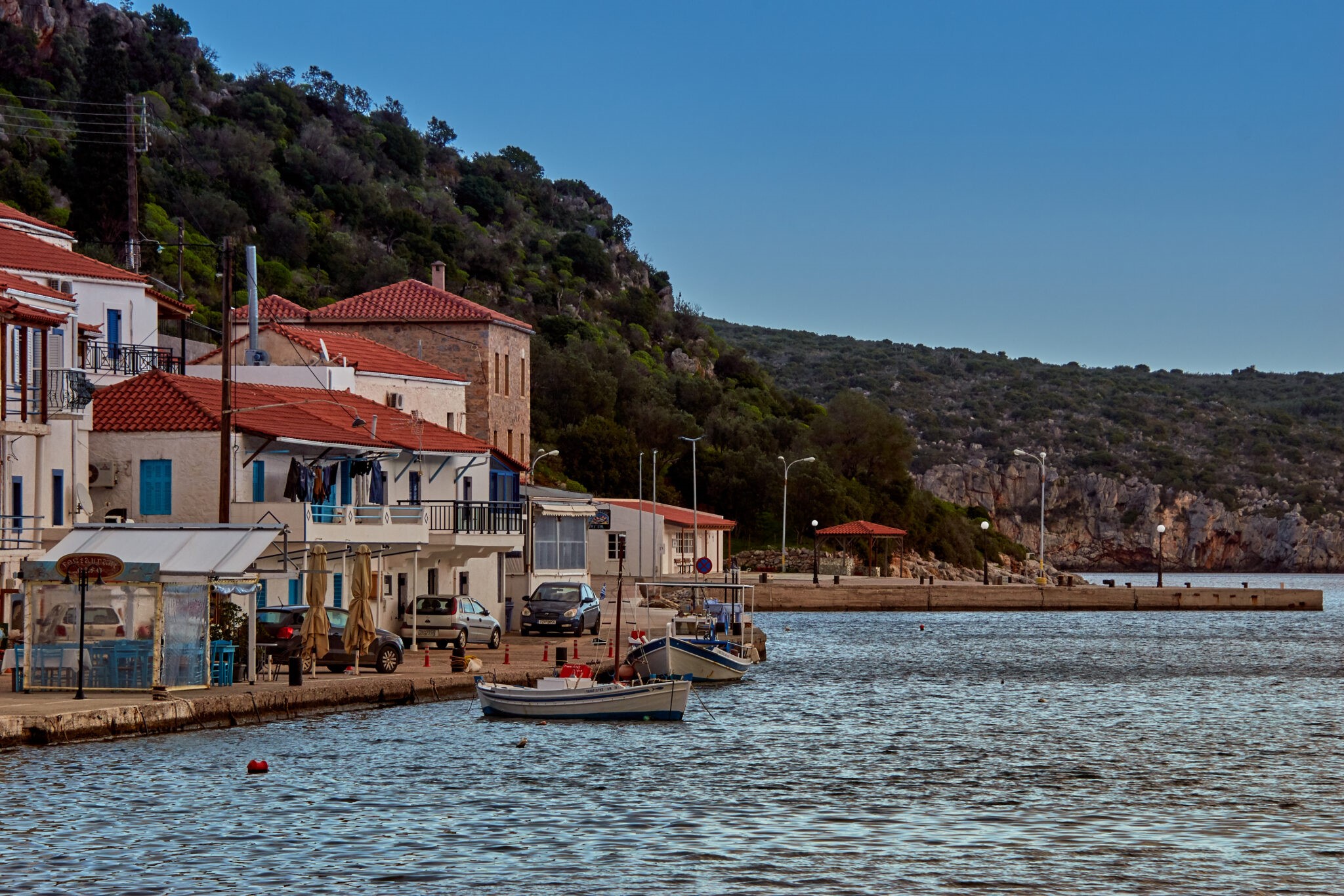 gerakas_header3